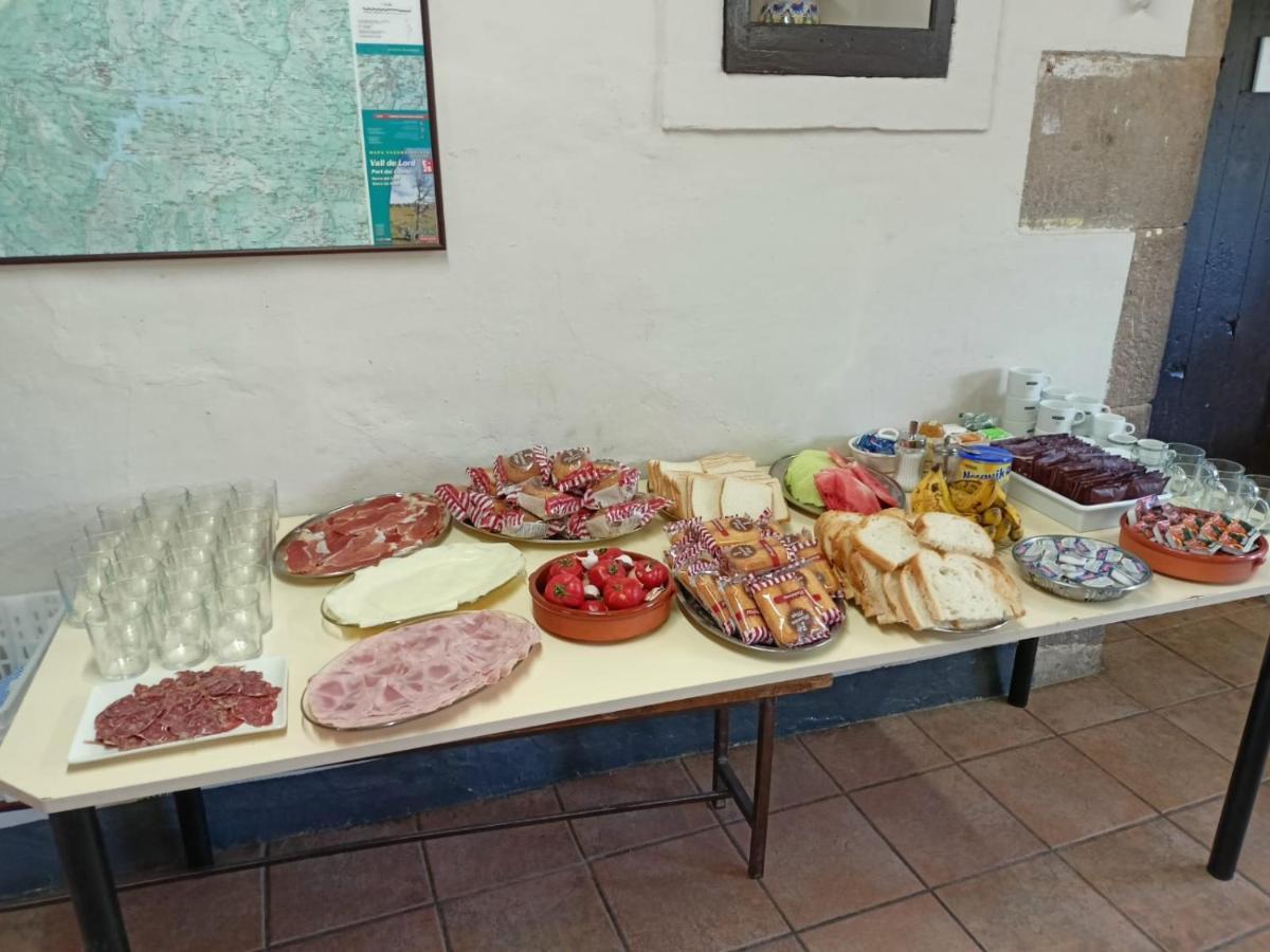 Cases Altes De Posada Naves  Bagian luar foto