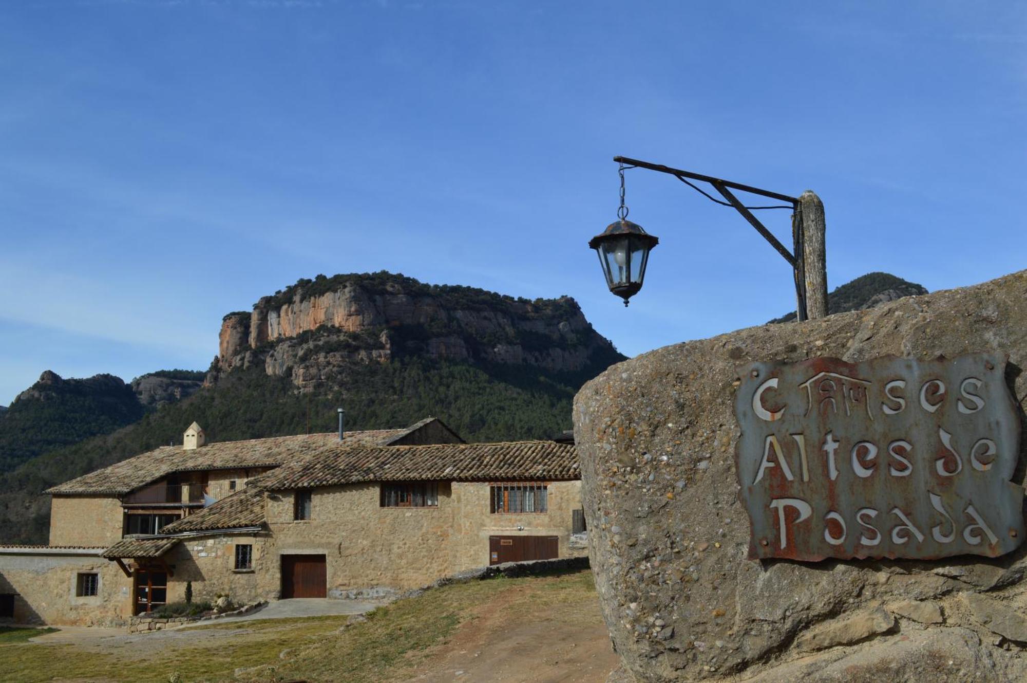 Cases Altes De Posada Naves  Bagian luar foto